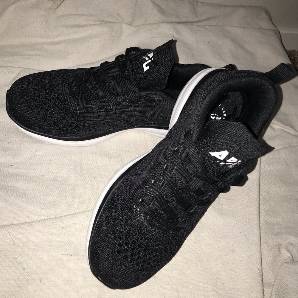 APL Shoes